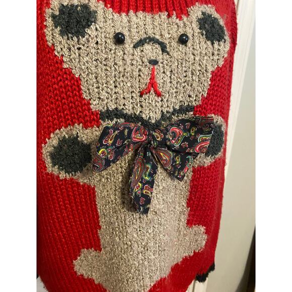 Vintage E.V.E Ltd. hand‎ knit Chunky Red Sweater Teddy bear 22 W 1980s - Picture 6 of 7